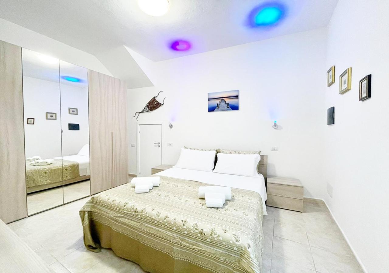 Pgs Immobiliare Srls Residenza Marino Bilocale In Centro Storico La Maddalena Apartment La Maddalena  Ngoại thất bức ảnh